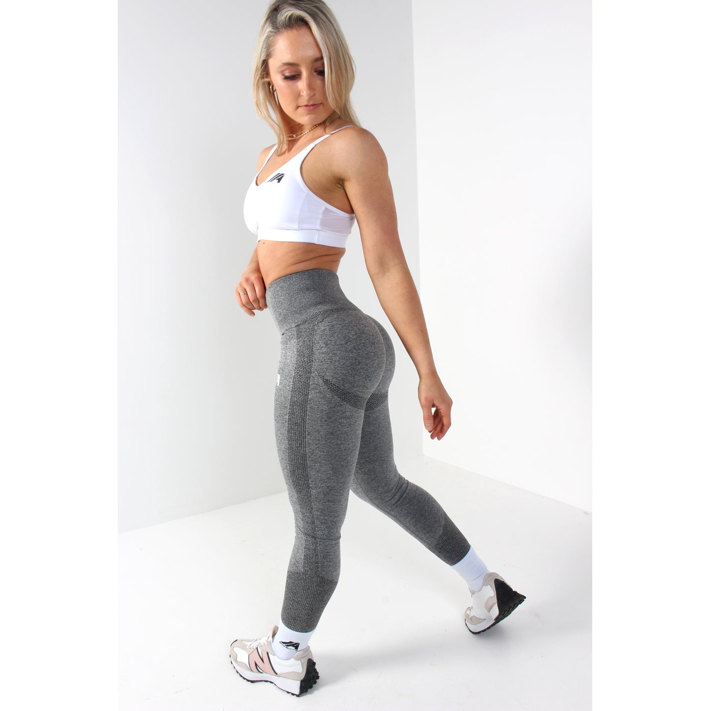 Sculpt Seamless Series – Grey Leggings - 2 Addictive